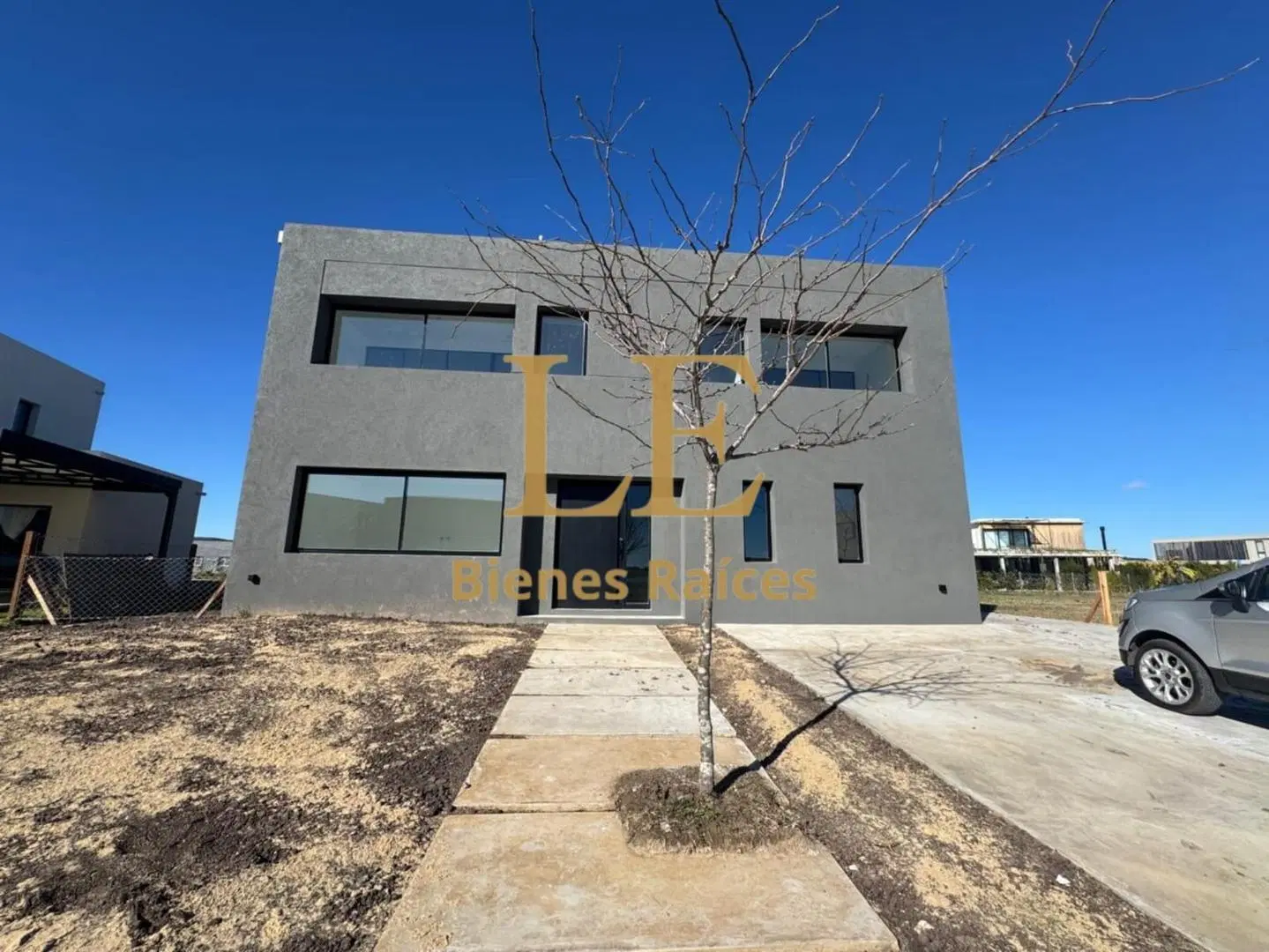 VENTA CASA 4