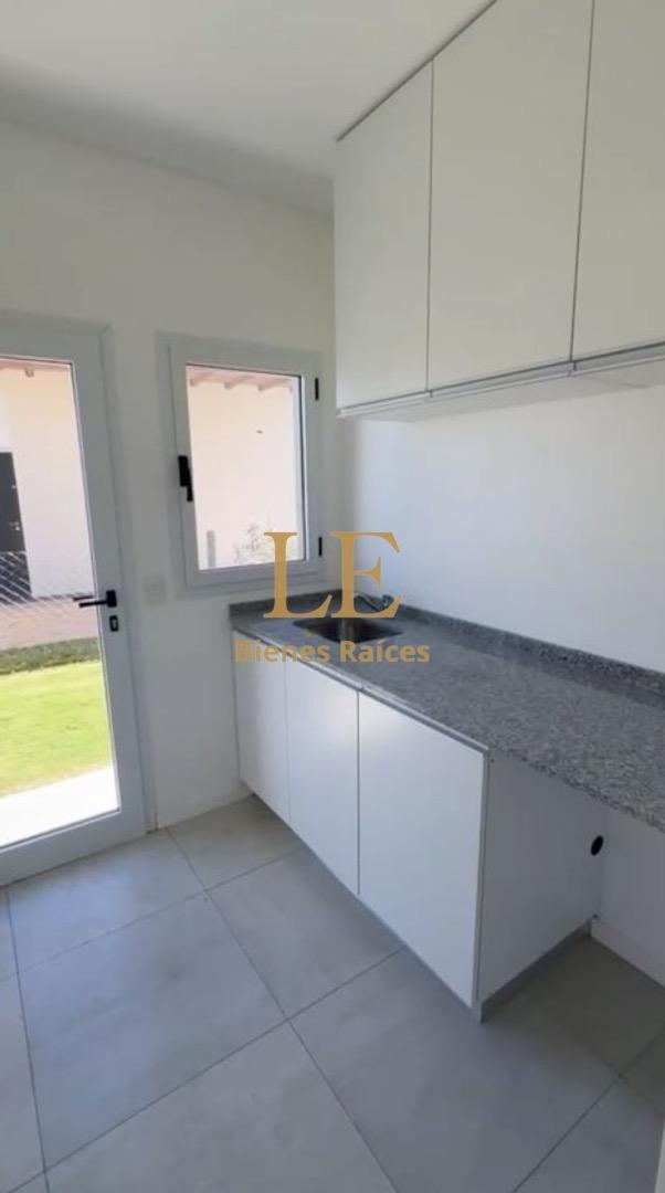 Foto de Venta de Casa Puertos del Lago ACACIAS, imagen 4