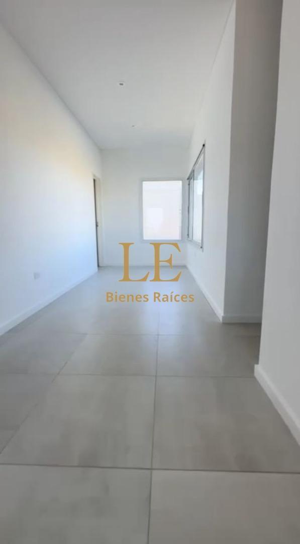 Foto de Venta de Casa Puertos del Lago ACACIAS, imagen 2