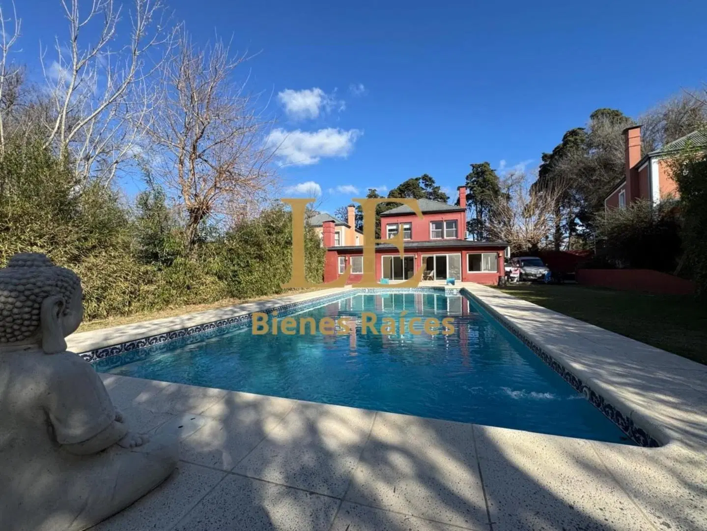 VENTA CASA CON PILETA , CASITAS DEL BOSQUE , SEPTIEMBRE . 3