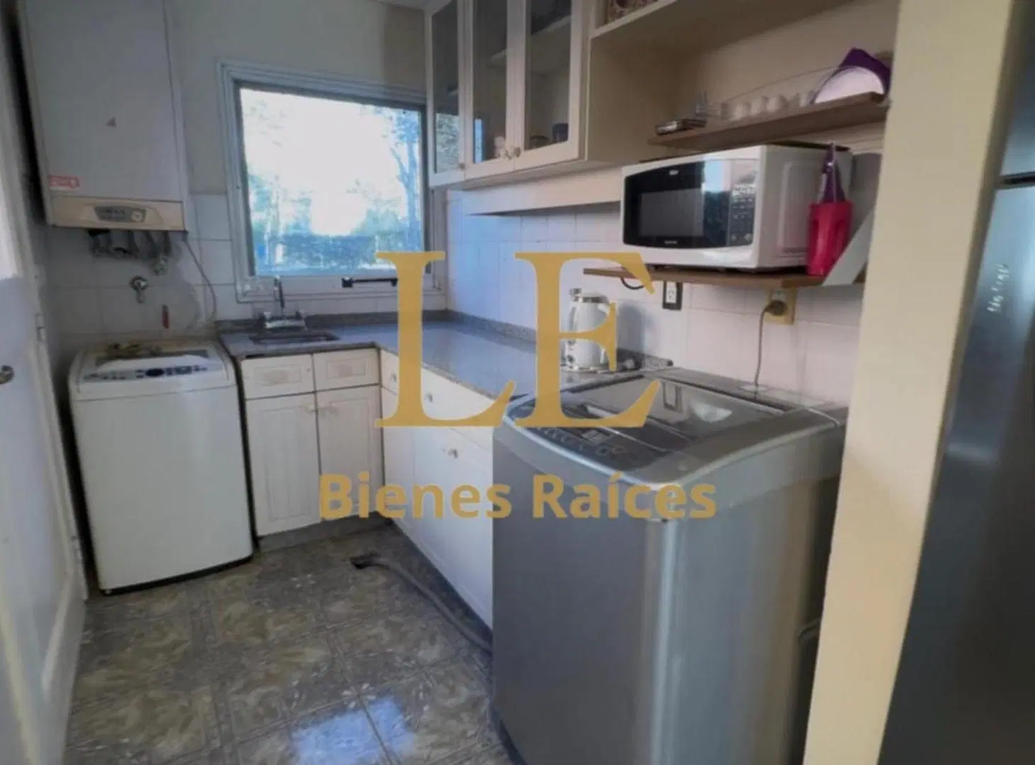 VENTA CASA CON PILETA , CASITAS DEL BOSQUE , SEPTIEMBRE . 5