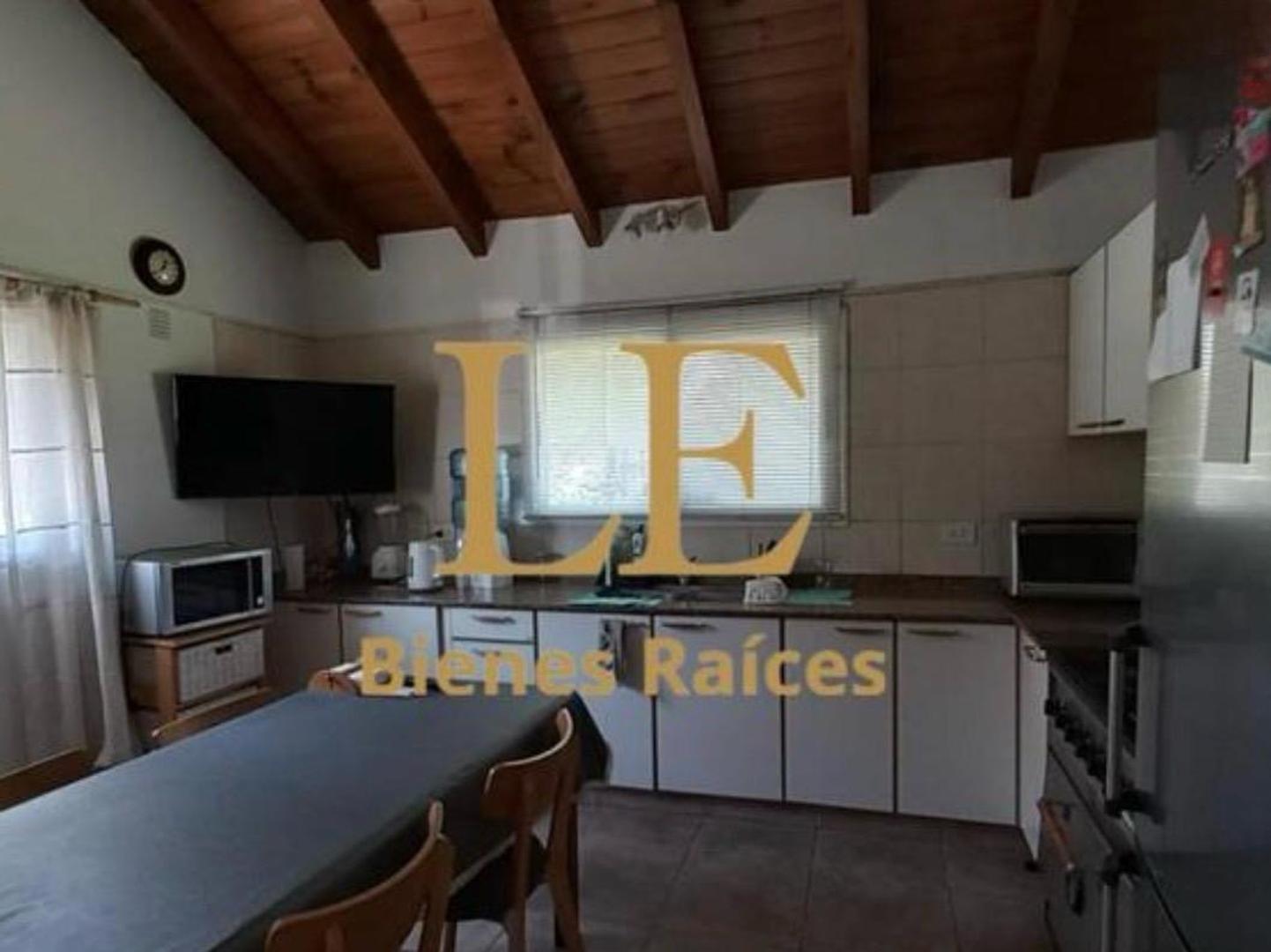 Foto de ALQUILER CASA CON PILETA , DISPONIBLE EN OCTUBRE, imagen 1