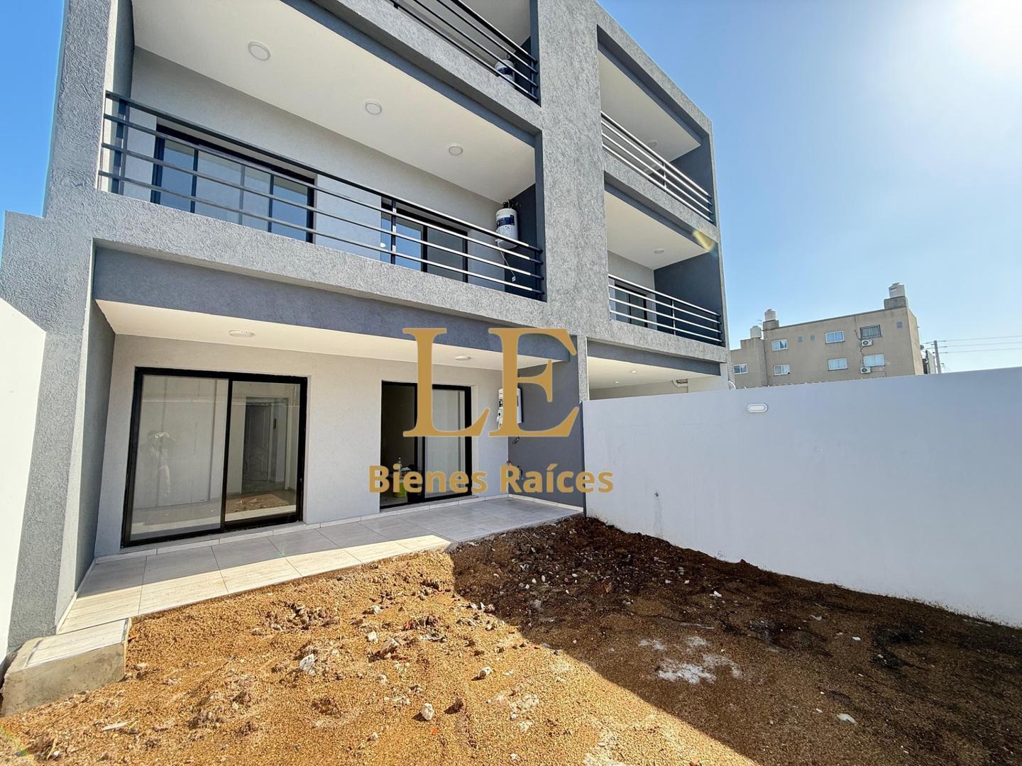 Foto de Departamento de 3 ambientes, centro de Escobar, imagen 2