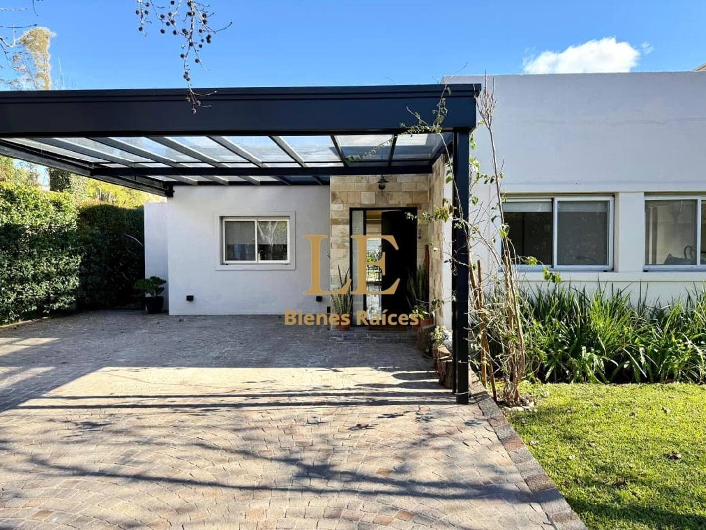 Foto de Casa en Venta - Santa Agustina - Benavidez, imagen 1