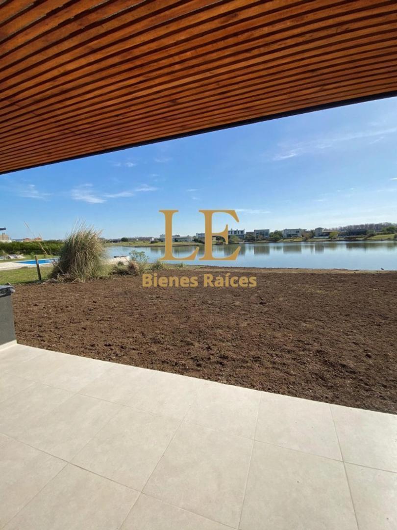 Foto de Venta casa a Laguna en San Sebastian Area 8, Pilar, imagen 3