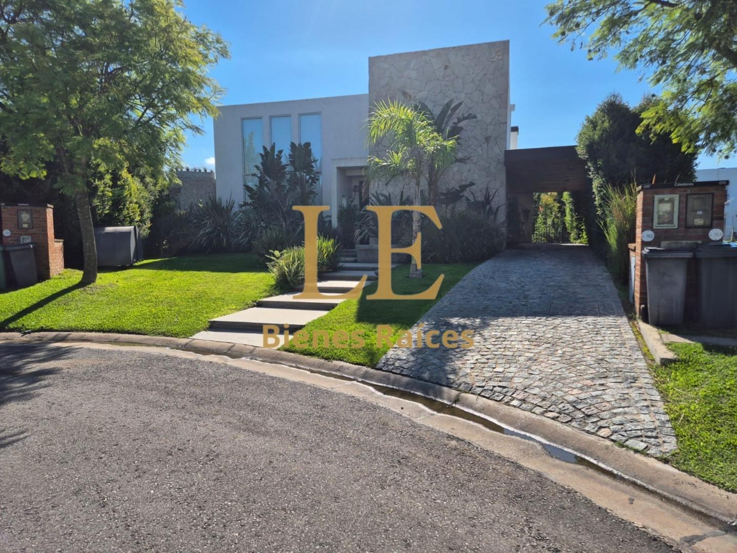Foto de Venta Casa Puertos del Lago, imagen 1