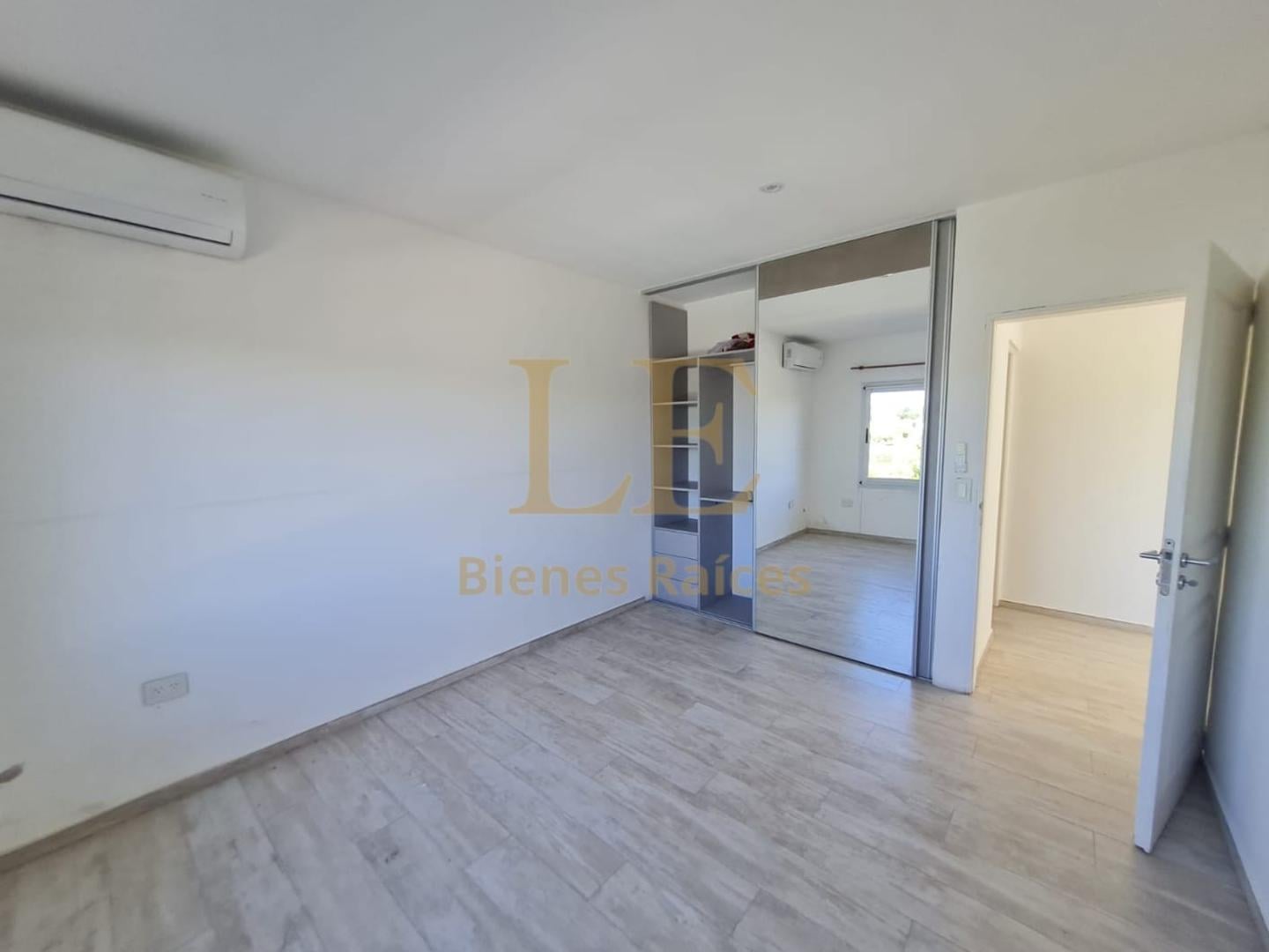 Foto de ALQUILER CASA EN SAN MATIAS A 5, imagen 3