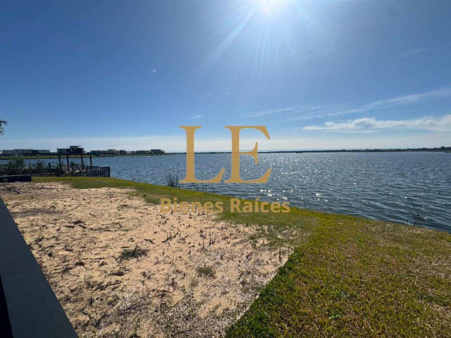 Foto de Venta Casa en Puertos del Lago Marinas, imagen 2