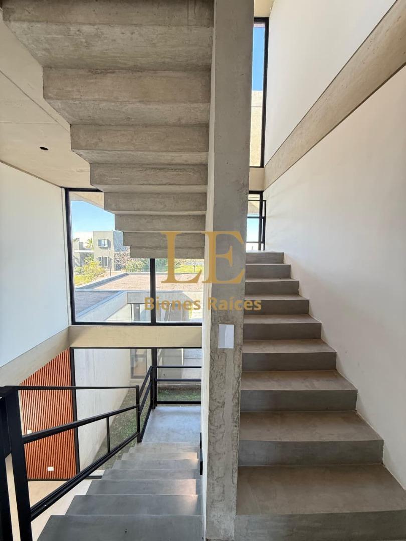 Foto de Venta Casa Puertos del lago Marinas, imagen 2