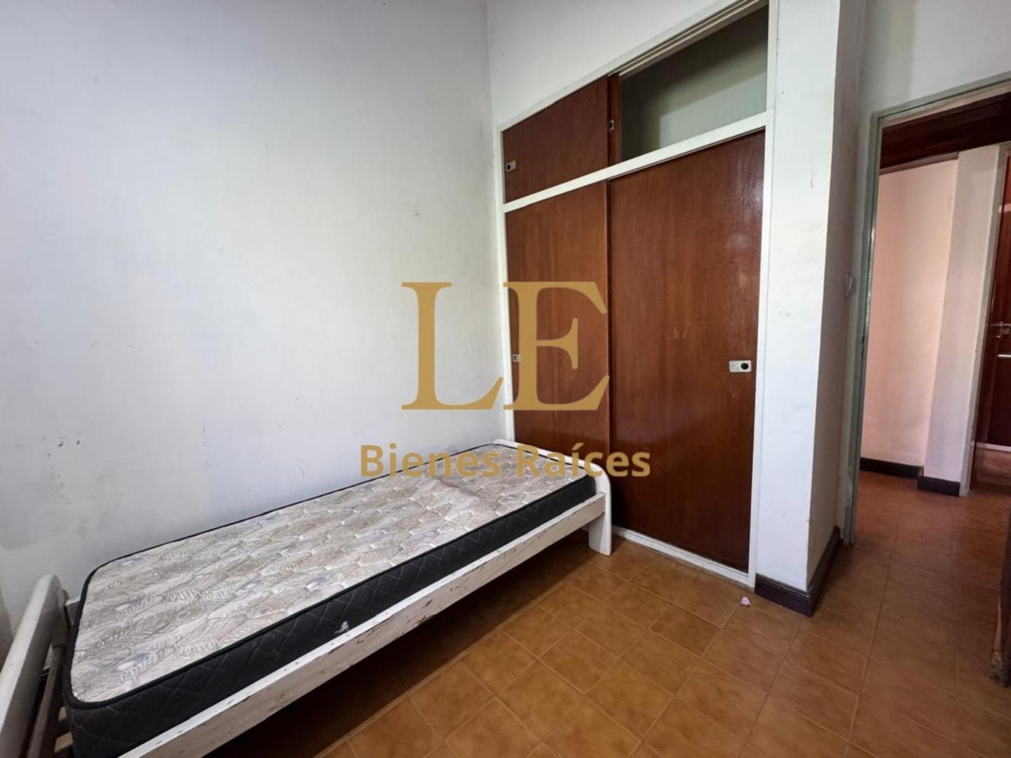 Foto de VENTA CASA EN INGENIERO MASCHWITZ, imagen 2