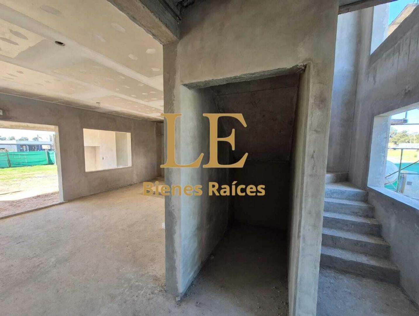Foto de Venta casa en Santa Elisa con Pileta, Pilar del Este., imagen 3