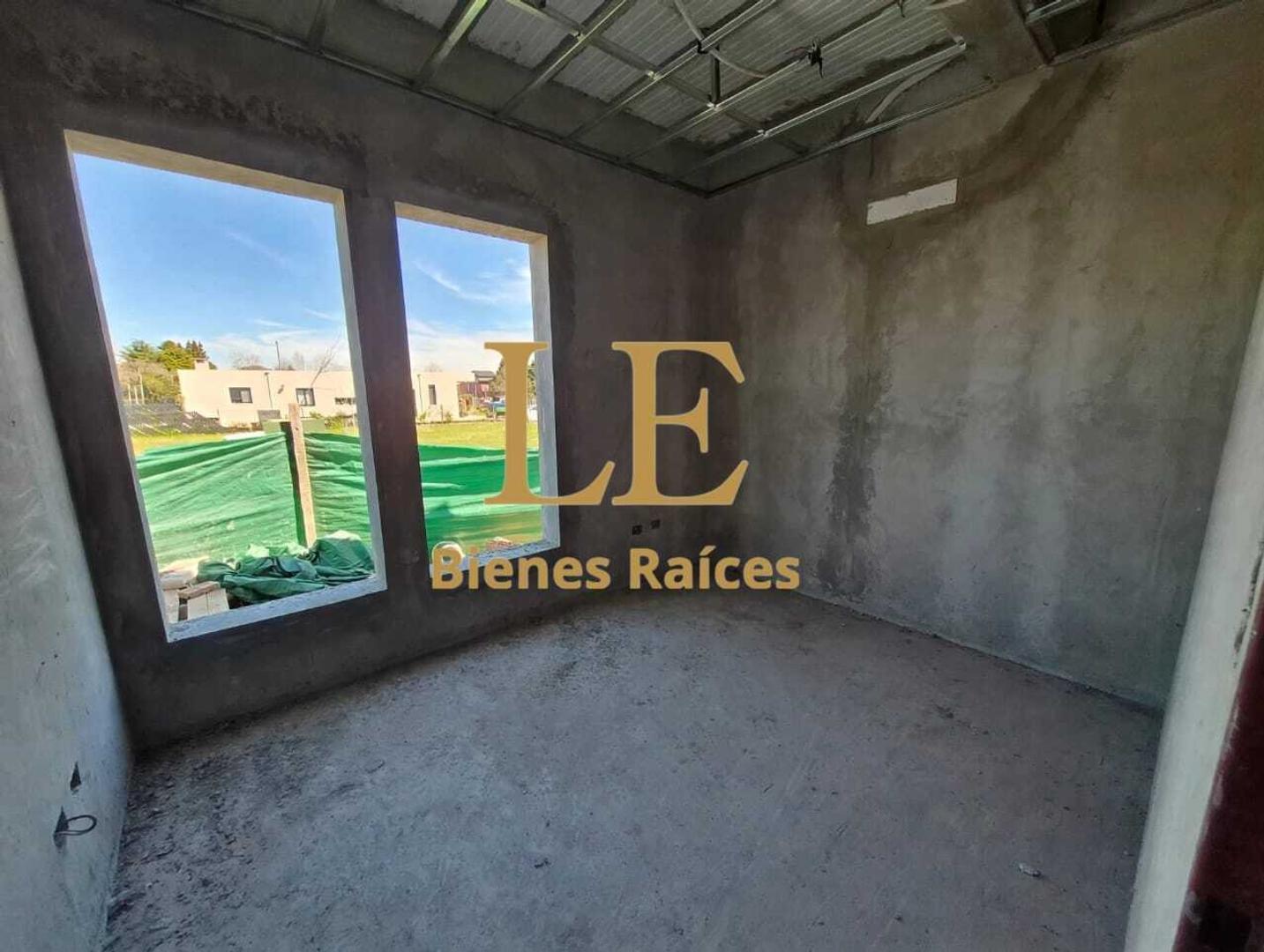 Foto de Venta casa en Santa Elisa con Pileta, Pilar del Este., imagen 1