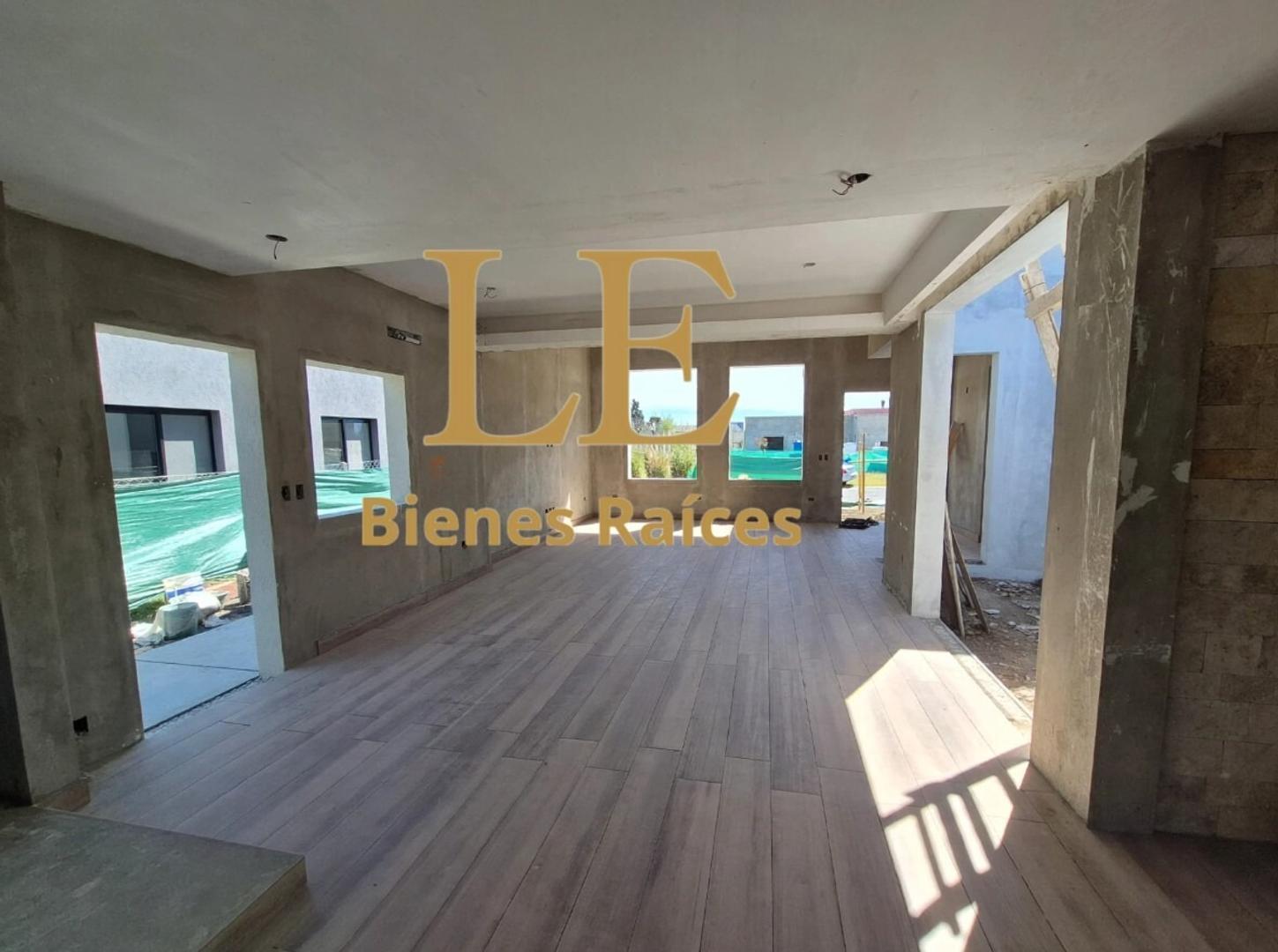 Foto de Casa con Pileta en venta en Santa Elisa, Pilar del Este, imagen 2