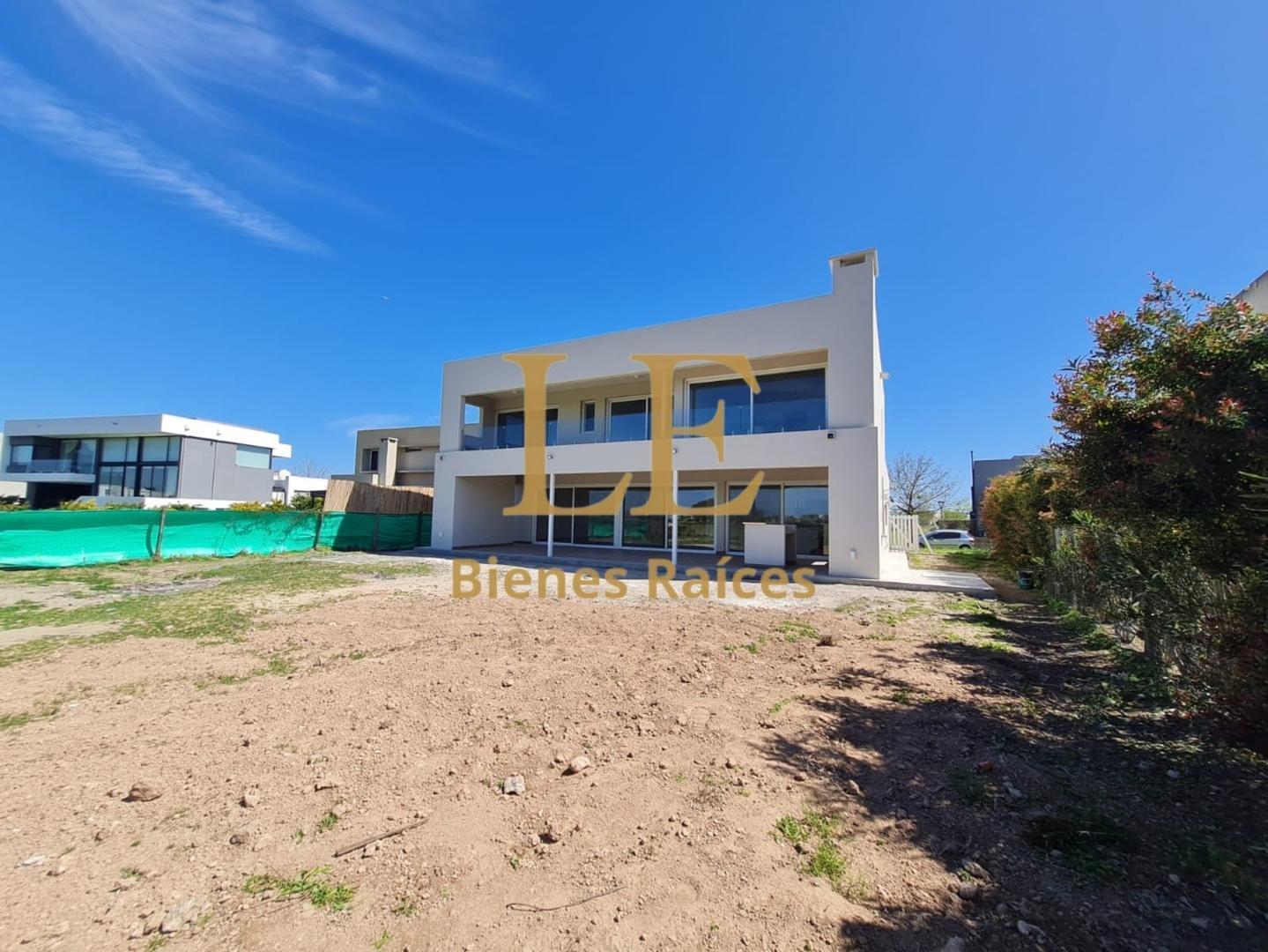 Foto de VENTA CASA PREMIUM EN CANTON GOLF, imagen 5