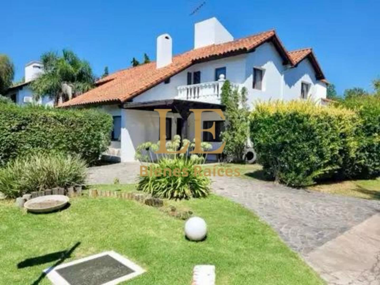 Foto de Venta Casa en Aranjuez Country Club APTO CREDITO, imagen 2