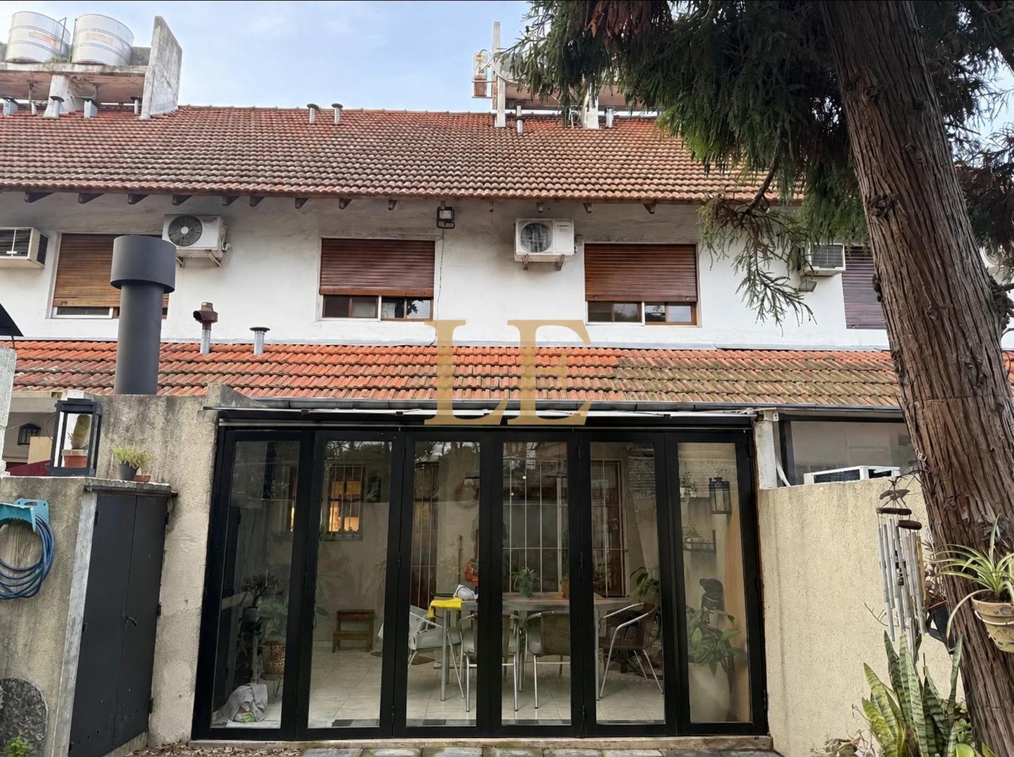 Foto de Venta de Triplex Villa Adelina con cochera y jardín., imagen 5