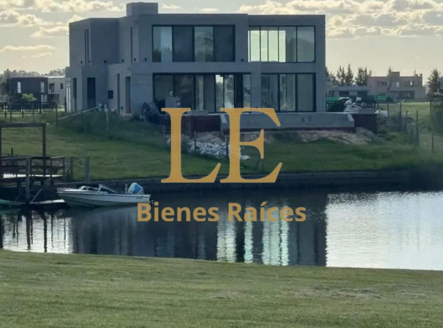 Foto de VENTA DE CASA AL RIO EN EL NAUDIR, imagen 3