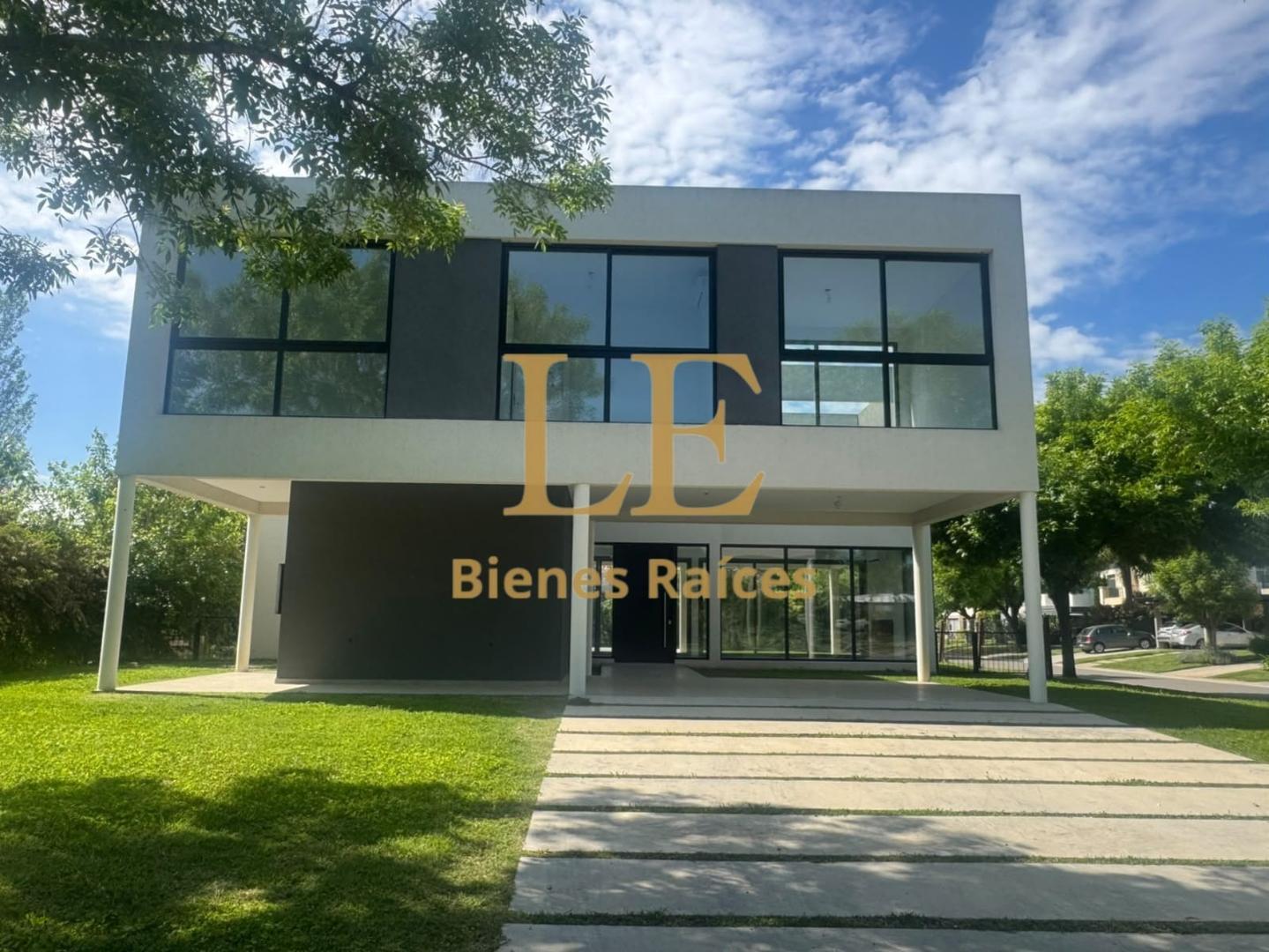 Foto de VENTA DE CASA EN HARAS SANTA MARIA, imagen 1