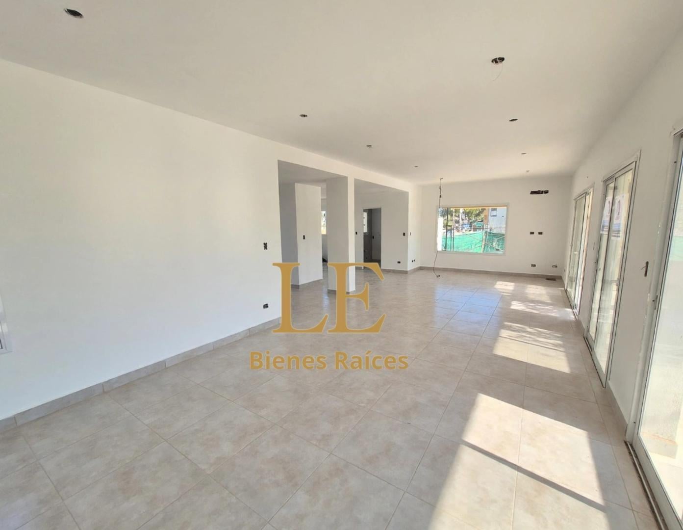 Foto de Venta casa en Pilar del este, Santa sofía, imagen 1