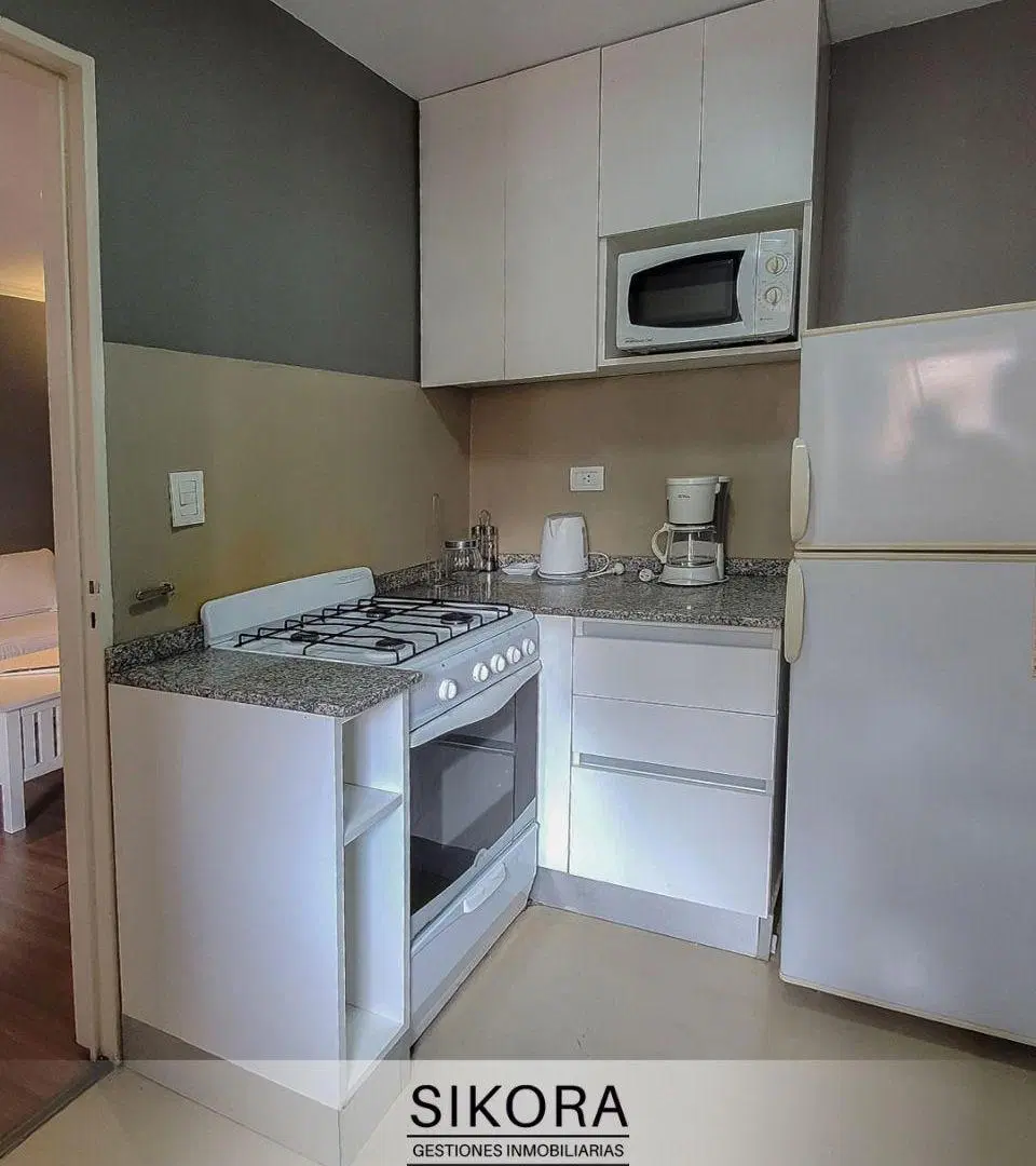ALQUILO DEPARTAMENTO AMOBLADO de 2 DORMITORIOS en NUEVA CORDOBA 4