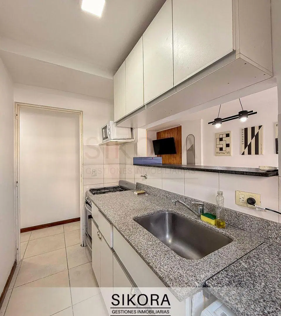 ALQUILO DÚPLEX AMOBLADO en NUEVA CORDOBA 5