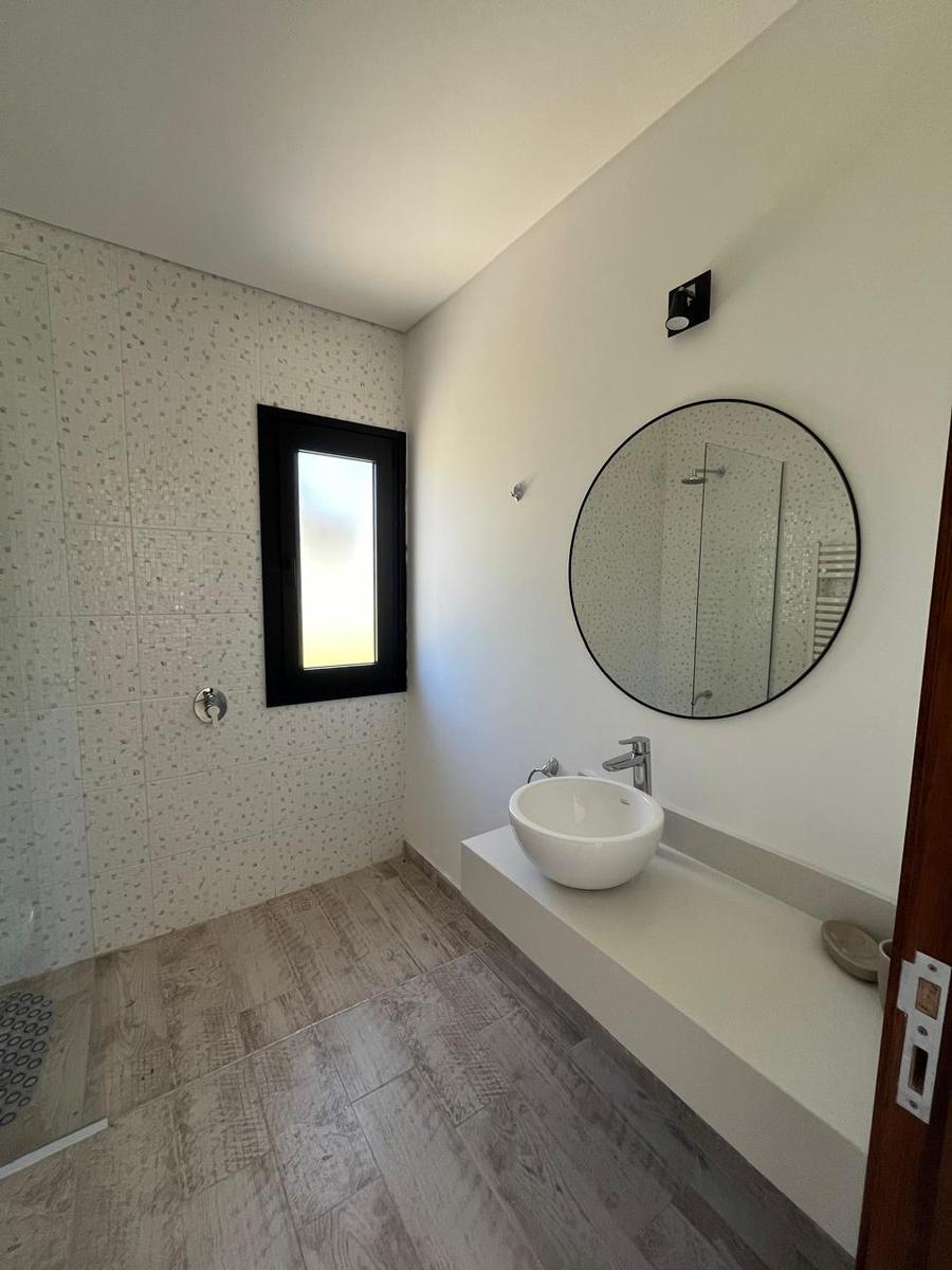 Casa en Venta 3 Dor 1 Planta Pileta Costa Esmeralda Deportiva 4