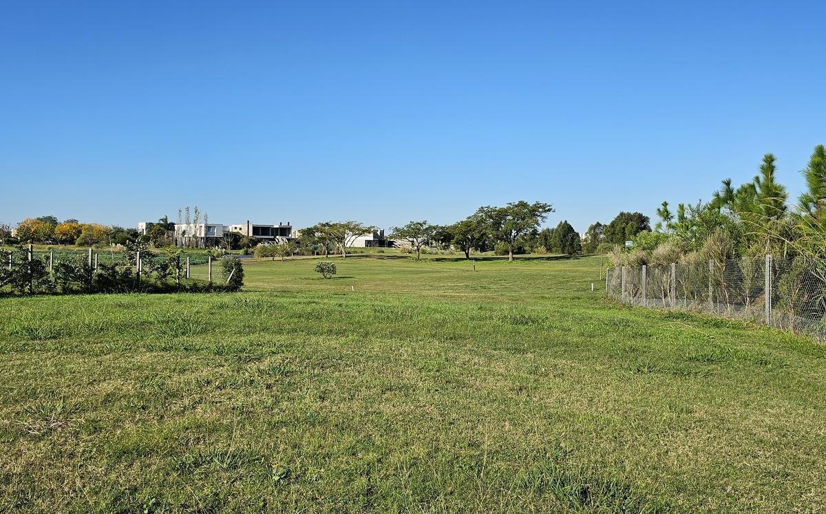 Foto de Lote en venta interno El Canton Barrio Golf al golf, imagen 5
