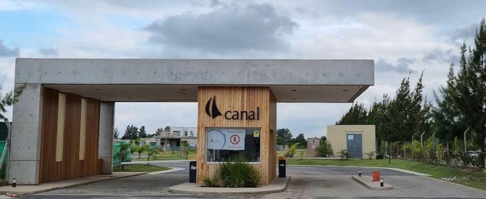 Departamento en Venta  2 ambientes con amarra - Barrio Nautico Canal Villanueva Tigre
