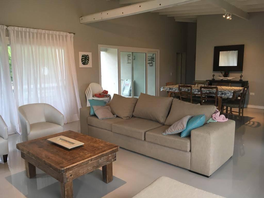 Casa en Venta 1 Planta con Pileta Costa Esmeralda Residencia 1 0442 5