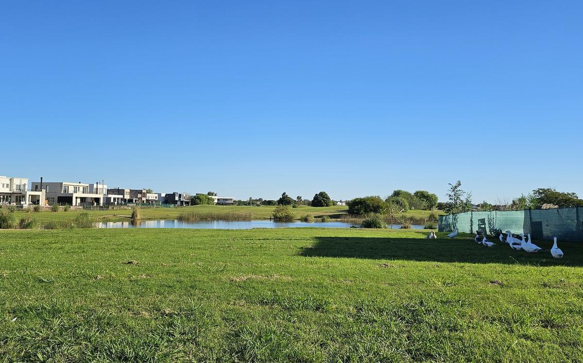 Lote en venta El Canton Golf con vista al golf 3339