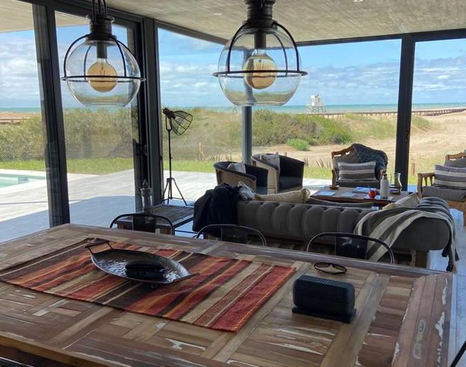 Casa en  Alquiler temporada Enero/ Febrero 2026 Costa Esmeralda Maritimo  3  con vista al mar 4