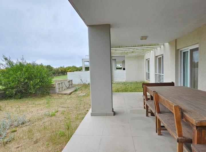 Departamento Venta alquiler Temporada Enero Febrero 2026 4 ambientes PB con Jardin Costa Esmeralda 4