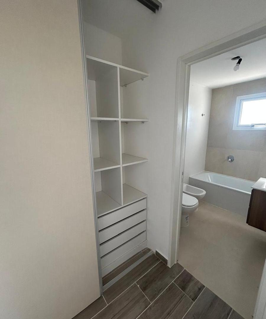Foto de Departamento en venta 2 ambientes a estrenar en España al 300 Tigre, imagen 5