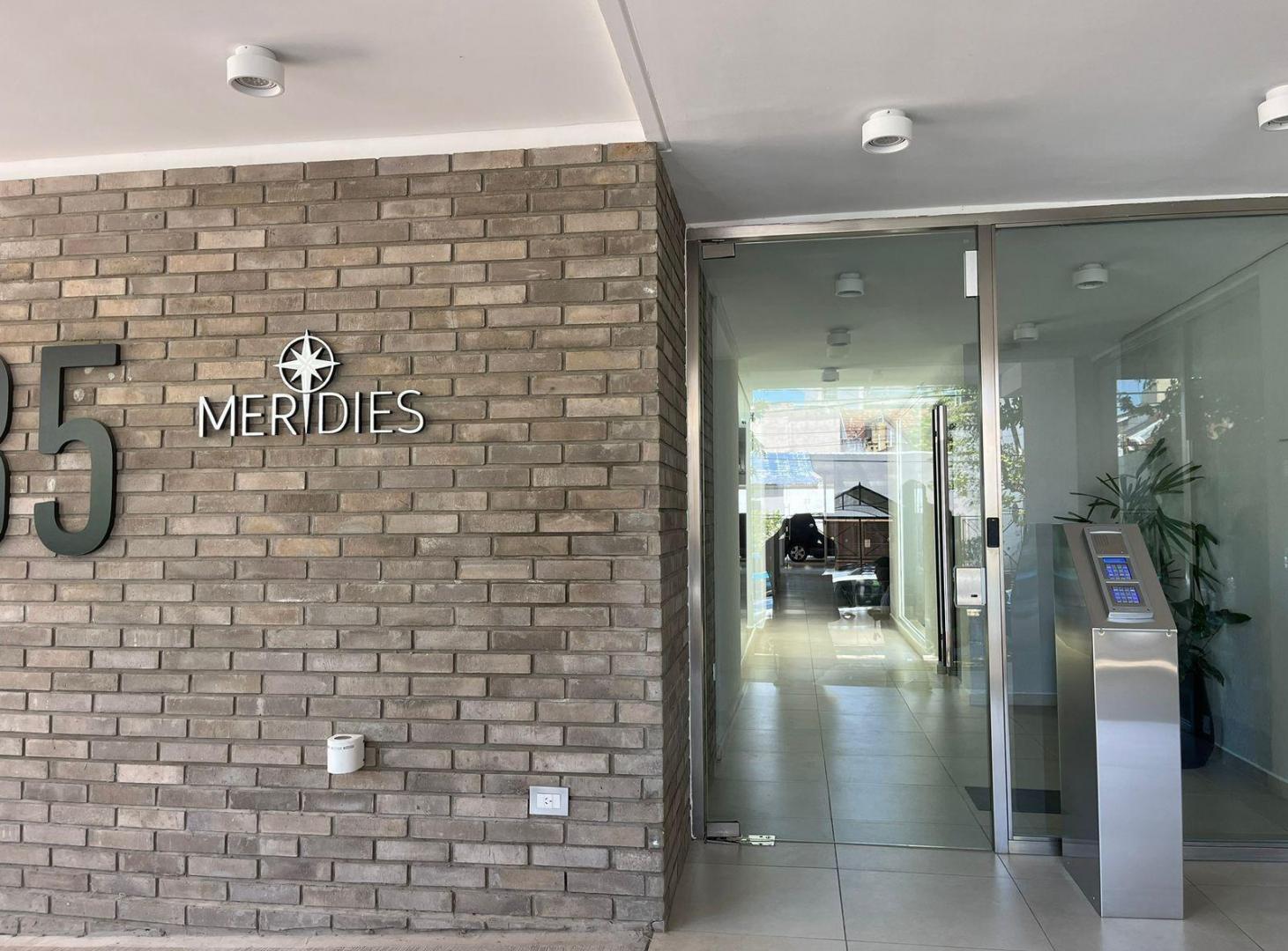 Departamento en venta 2 ambientes a estrenar en España al 300 Tigre