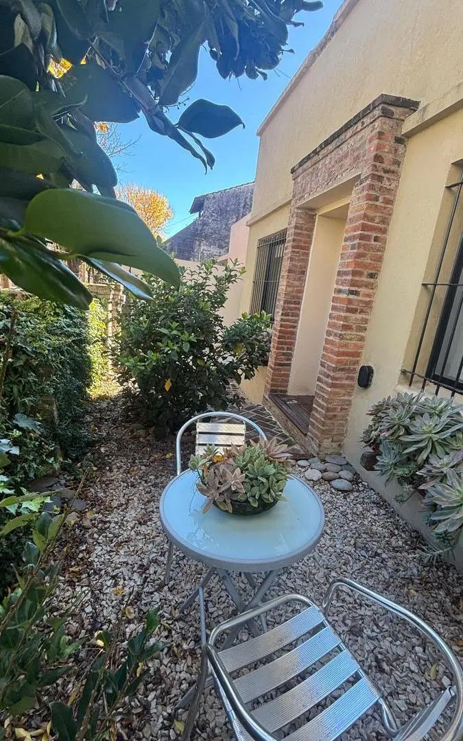 casa en alquiler Temporario amoblada 2 dormitorios 1 Planta lomas de San Isidro 2