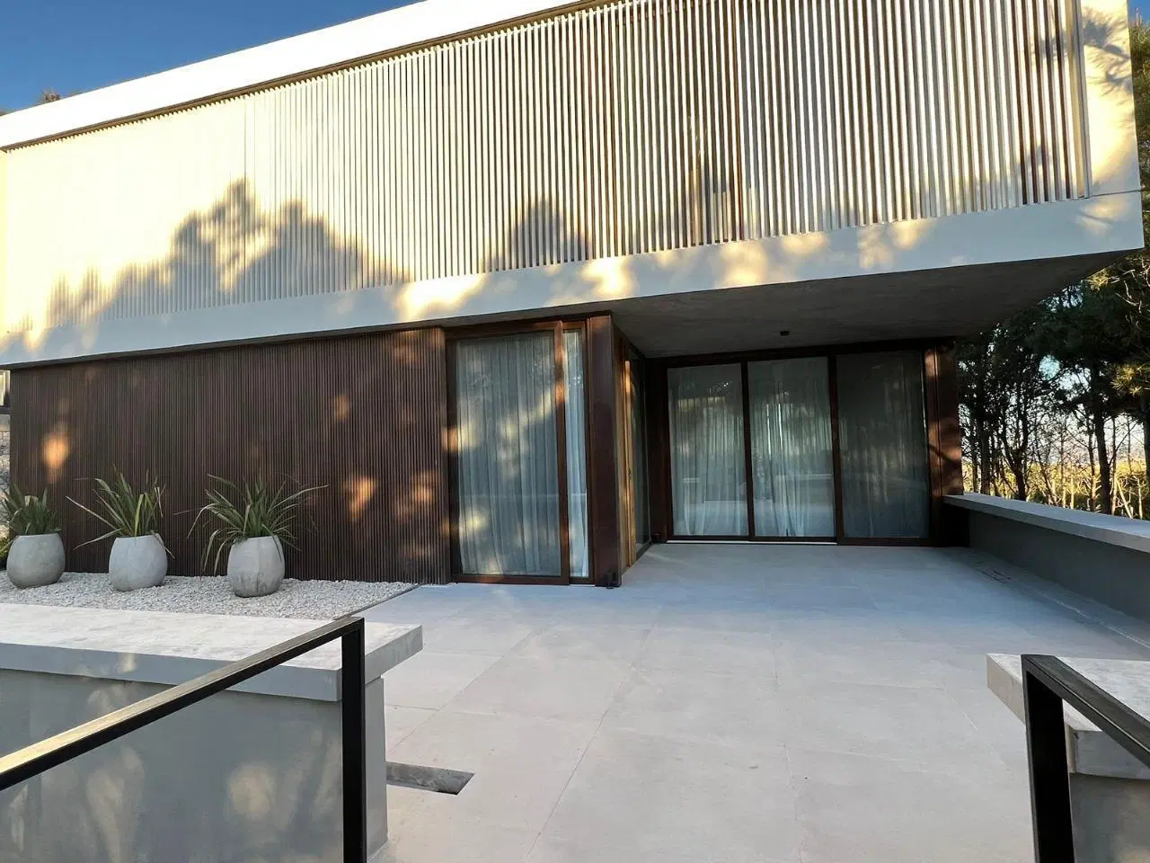 CASA  EN VENTA  6 DORMITORIOS COSTA ESMERALDA MARÍTIMO II 4