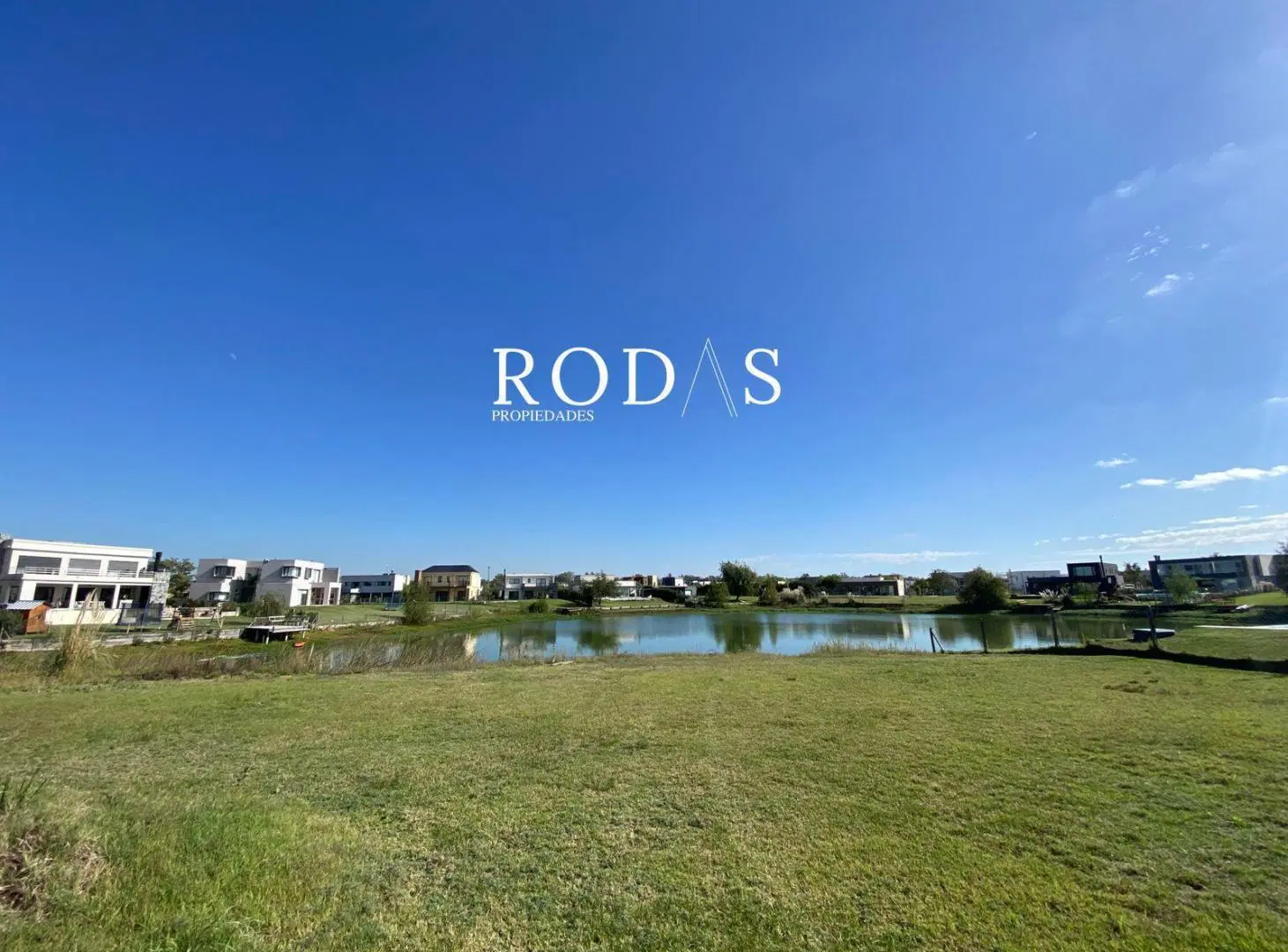 Lote en venta El Canton Norte a la laguna 2388 3