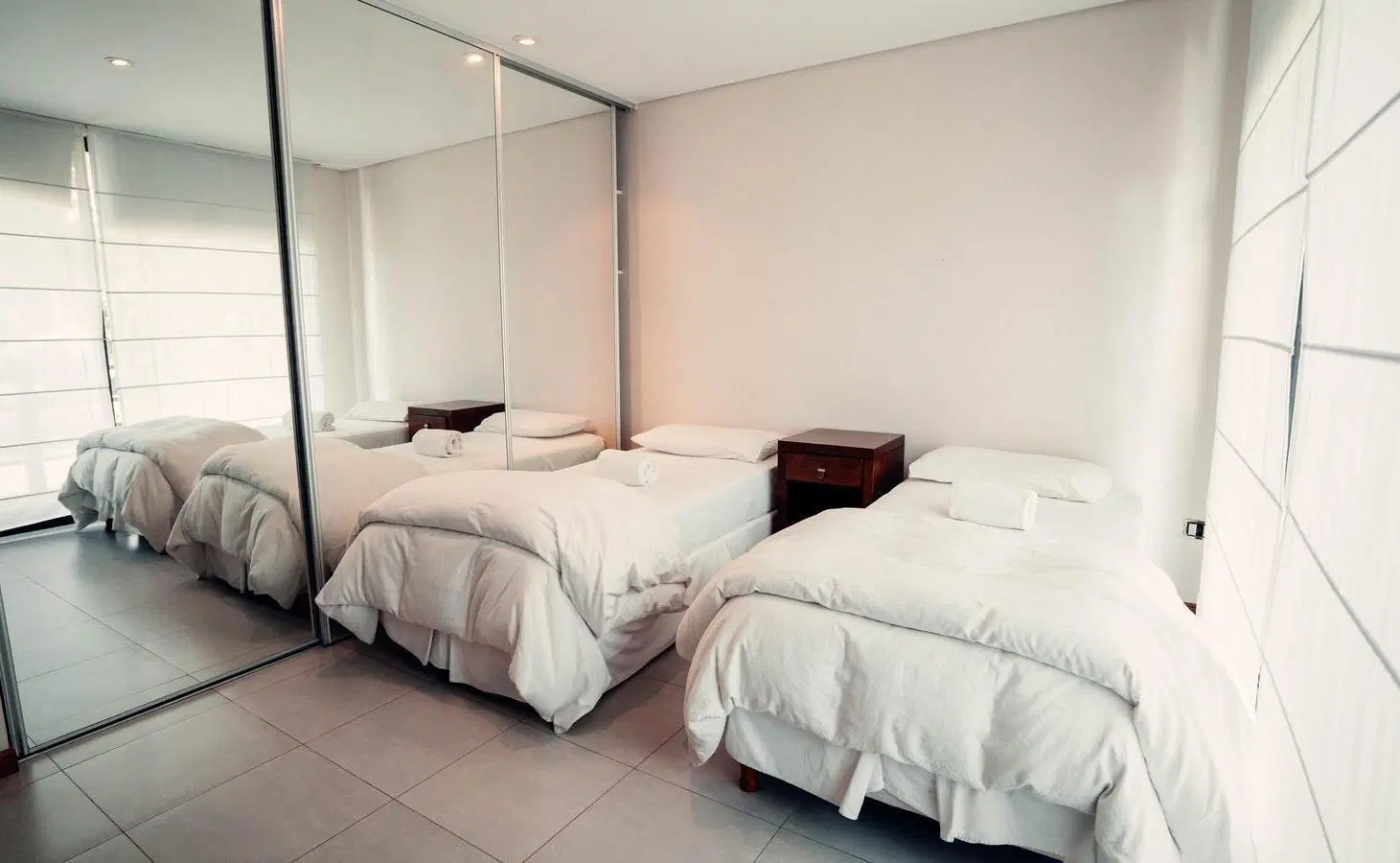 DEPARTAMENTO EN VENTA 3 AMBIENTES EN COMPLEJO PIEDRAS BLANCAS CARILO 8