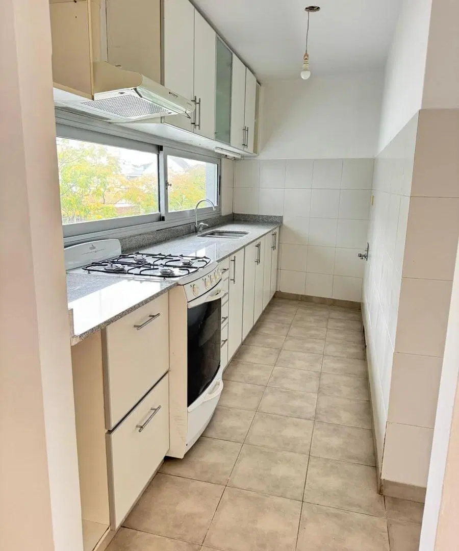 Departamento 2 Ambientes en Venta San Isidro  La Calabria con Cochera y Amenities 3