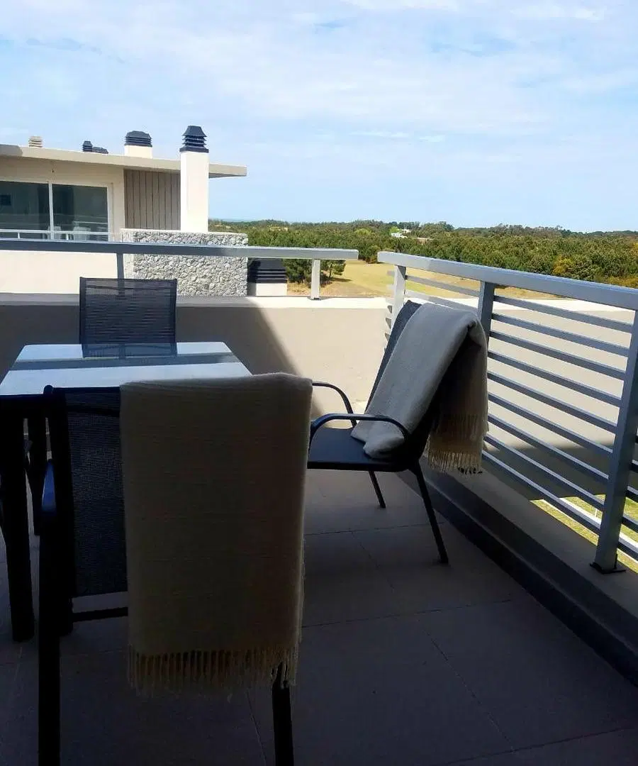 Departamento en venta 2 amb Costa Esmeralda 4