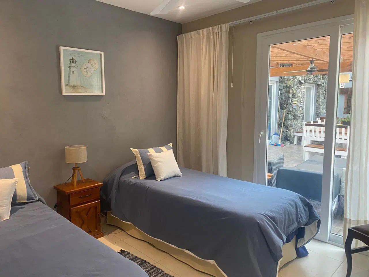 Alquiler Temporada 2027 Costa Esmeralda Casa 4 Dormitorios con Pileta y Gran Parque Diciembre Enero 8