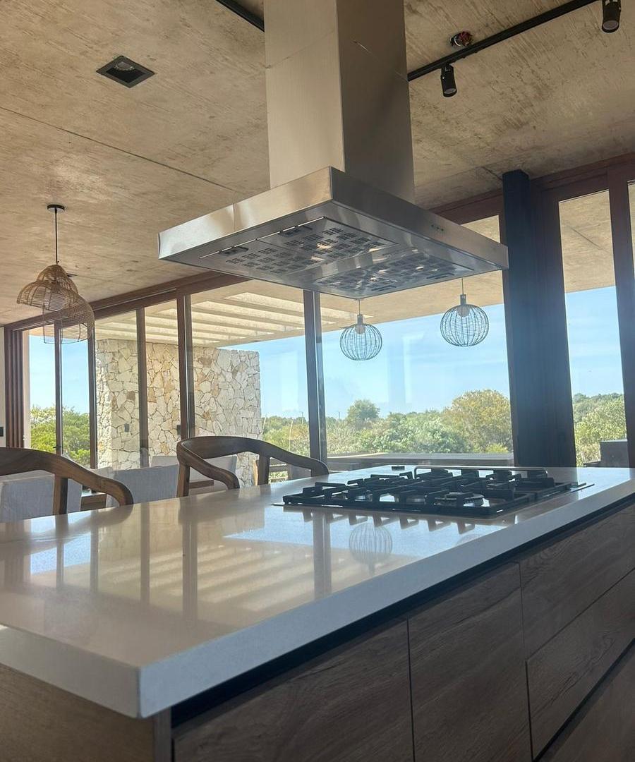 Foto de Casa en Alquiler Temporada Enero Febrero 2027 4 dormitorios Costa, imagen 4