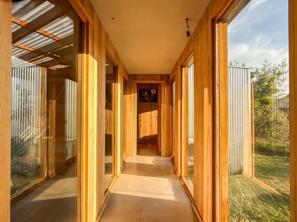 Foto de Casa en venta 3 dormitorios 1 planta casa de diseño zona la Pista, imagen 4