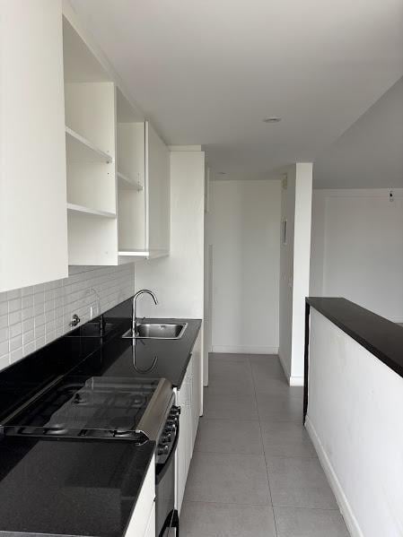 Foto de Departamento 3 ambientes con dependencia en alquiler en Pasionaria San, imagen 2