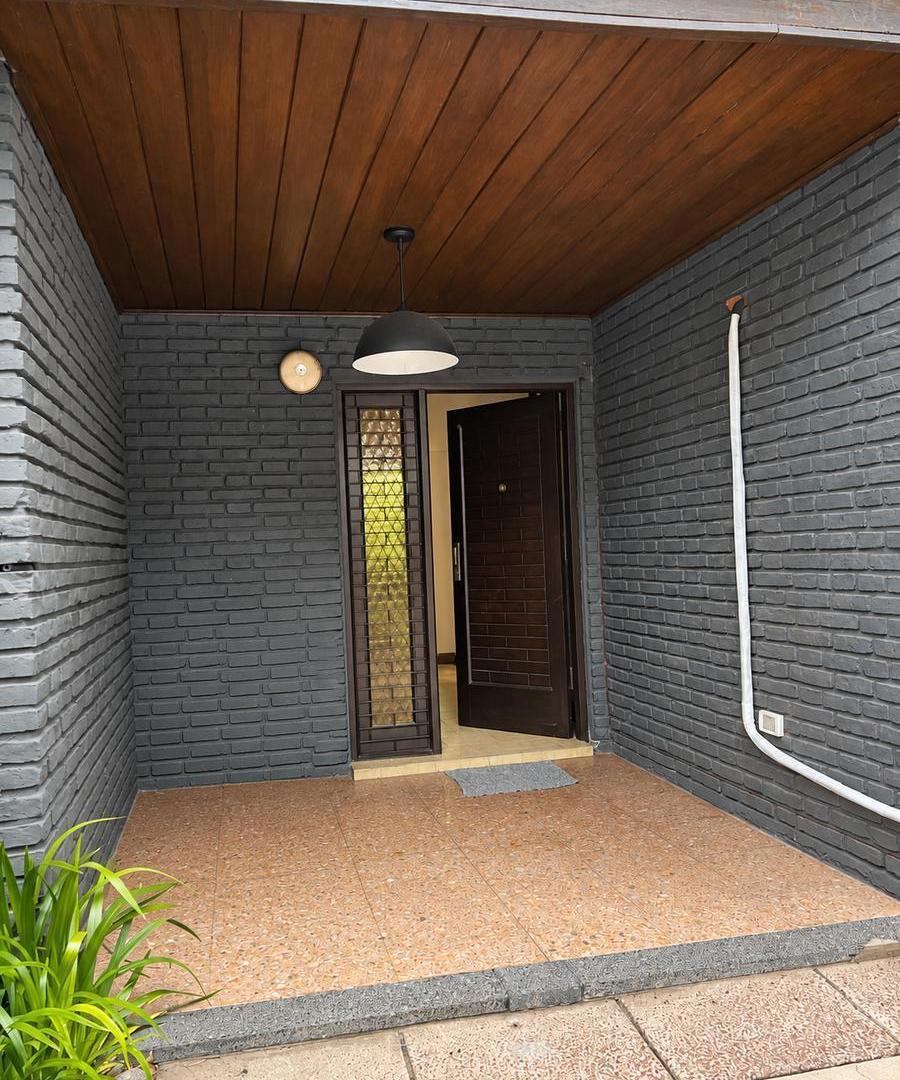 Foto de Casa en venta para oficinas o estudio en Villa Adelina, SAN ISIDRO a 1, imagen 5