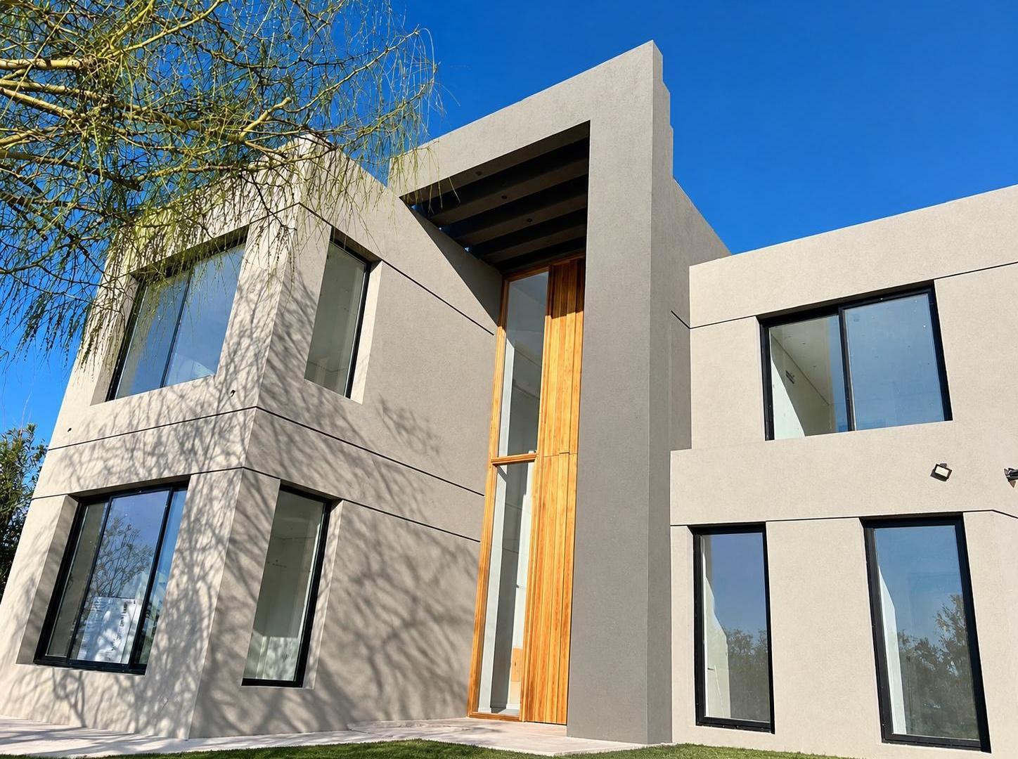 Foto de Casa en venta El Cantón Norte Lote a la laguna Vista abierta 4, imagen 2