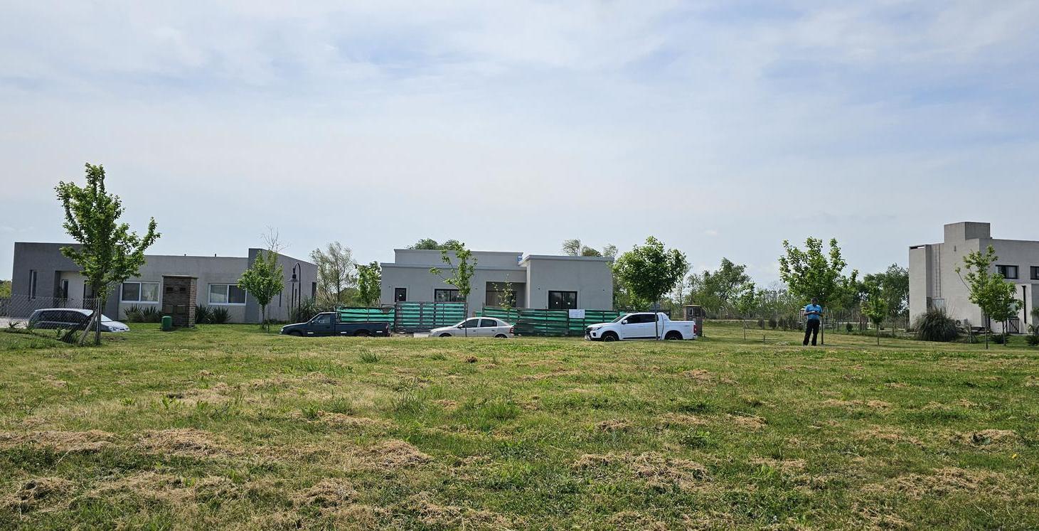 Foto de Lote en venta en el Naudir interno fondo libre Etapa 1 OPORTUNIDAD, imagen 5