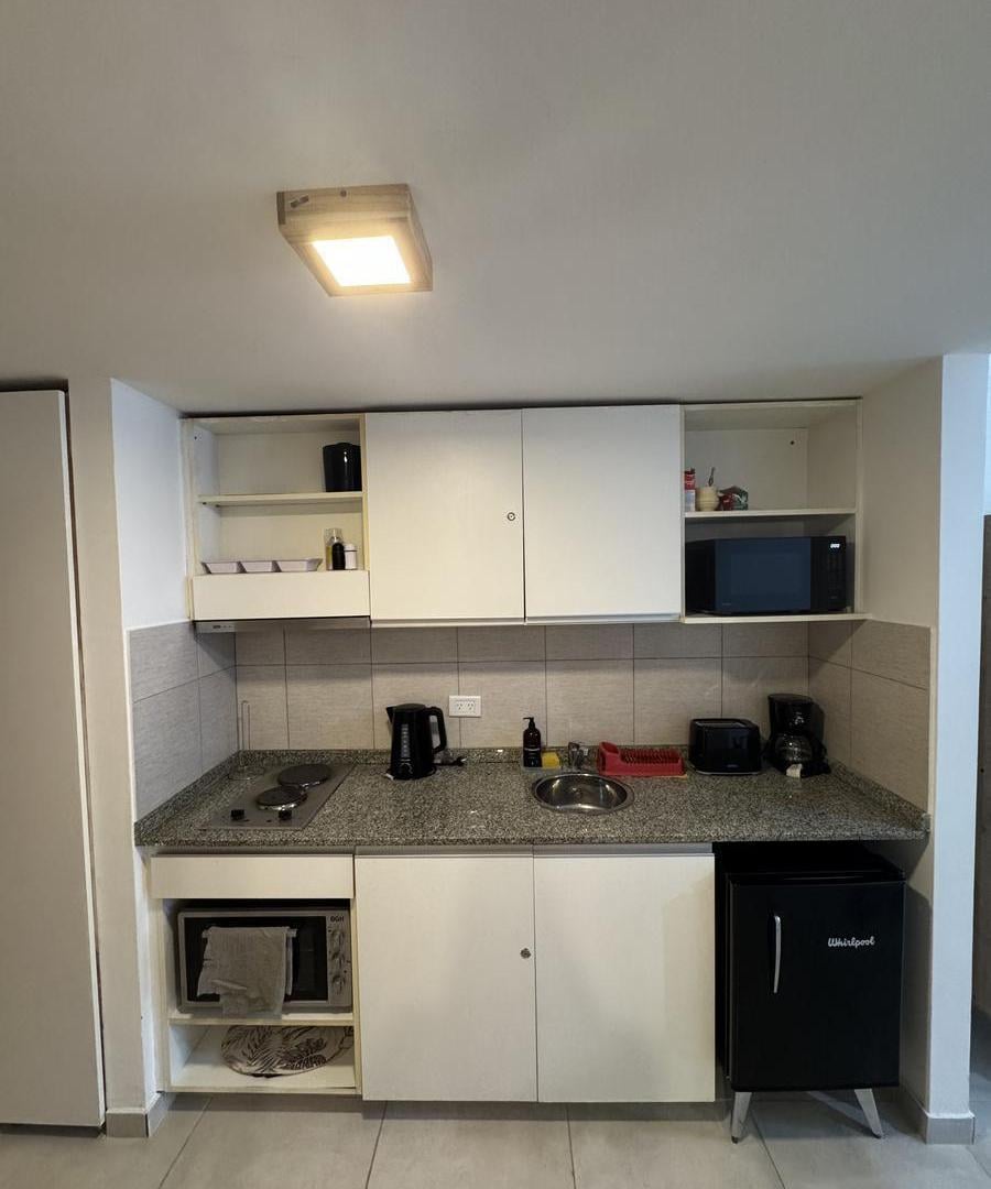 Foto de Departamento monoambiente amoblado en alquiler Recoleta, imagen 4