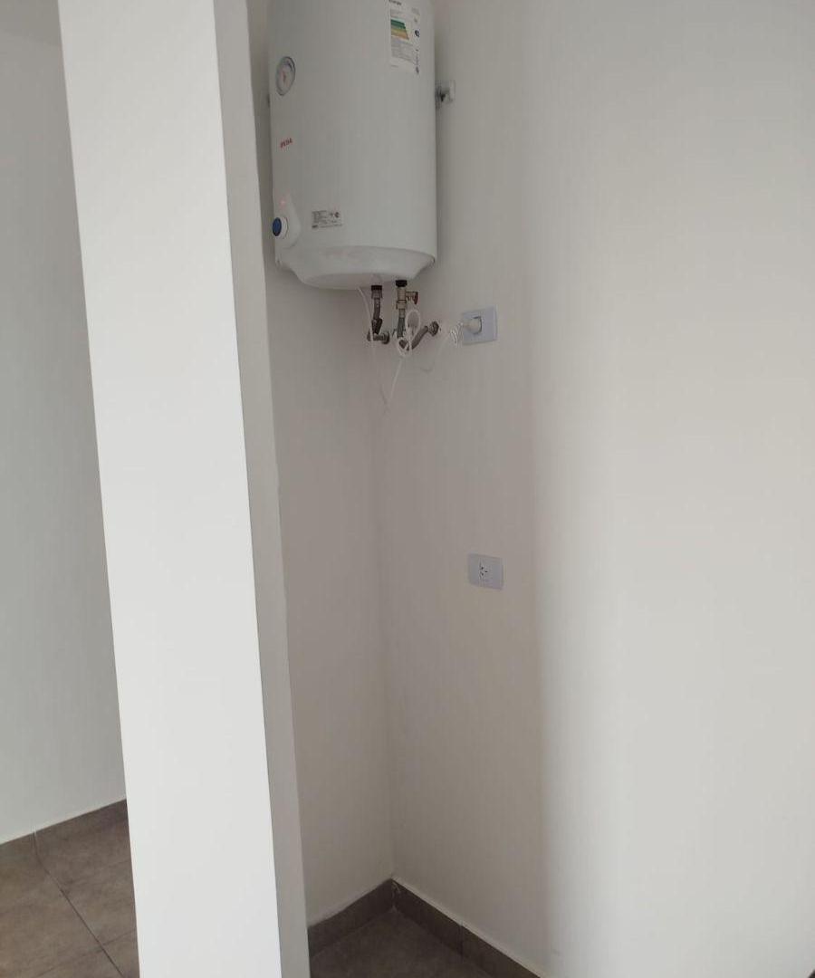 Foto de MONOAMBIENTE CON BALCÓN A ESTRENAR EN EDIFICIO DE CATEGORÍA, imagen 3