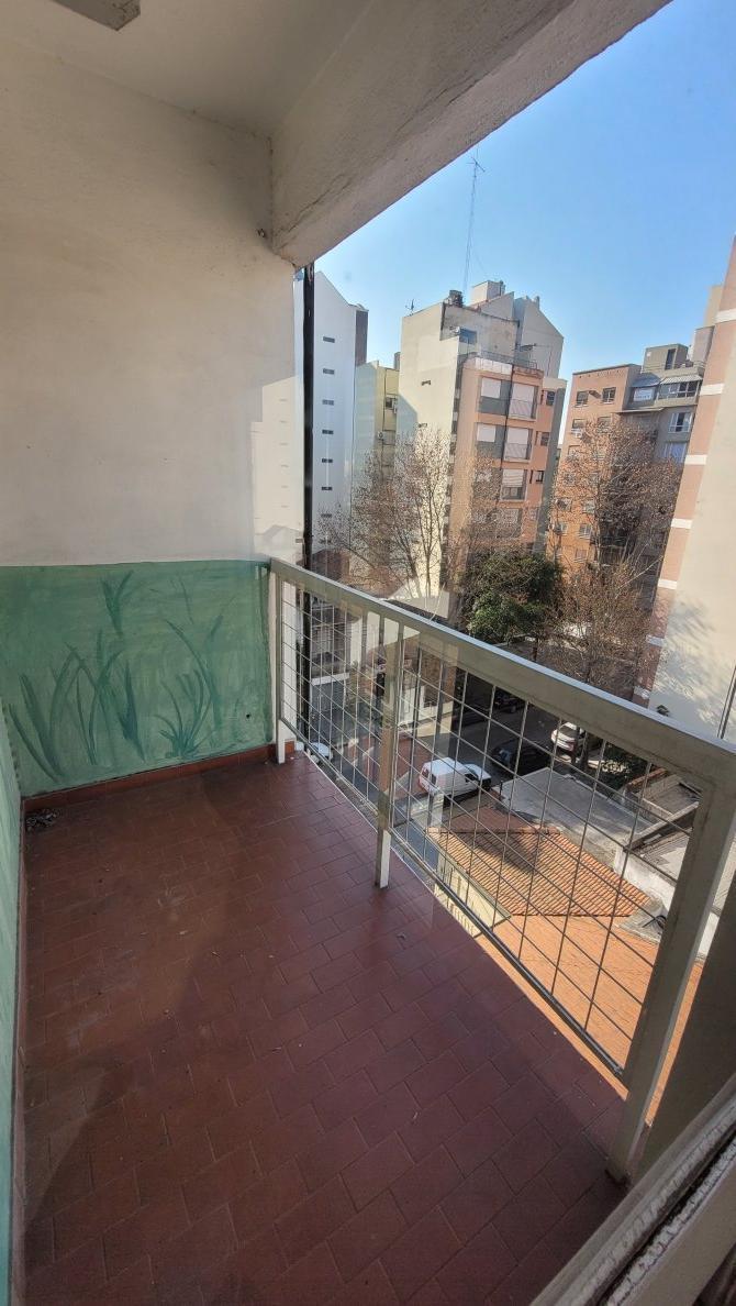 2 AMBIENTES EN LANUSITA